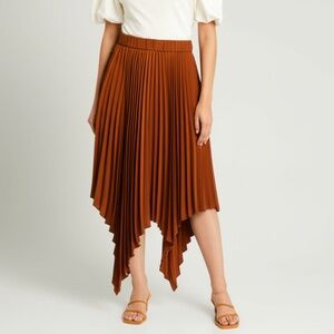 JW Anderson X Uniqlo asymmetric pleated skirt